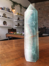 Load image into Gallery viewer, THE TOWER: FLUORITE POINT