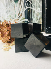 Load image into Gallery viewer, SHUNGITE CUBE