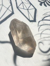 Load image into Gallery viewer, LEMURIAN QUARTZ STAR SEED